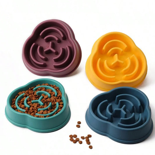 Dog Slow Food Bowl Plastic Anti-Choking Slow Eating Cloud Shape – Prevent Vomiting & Protect Intestines